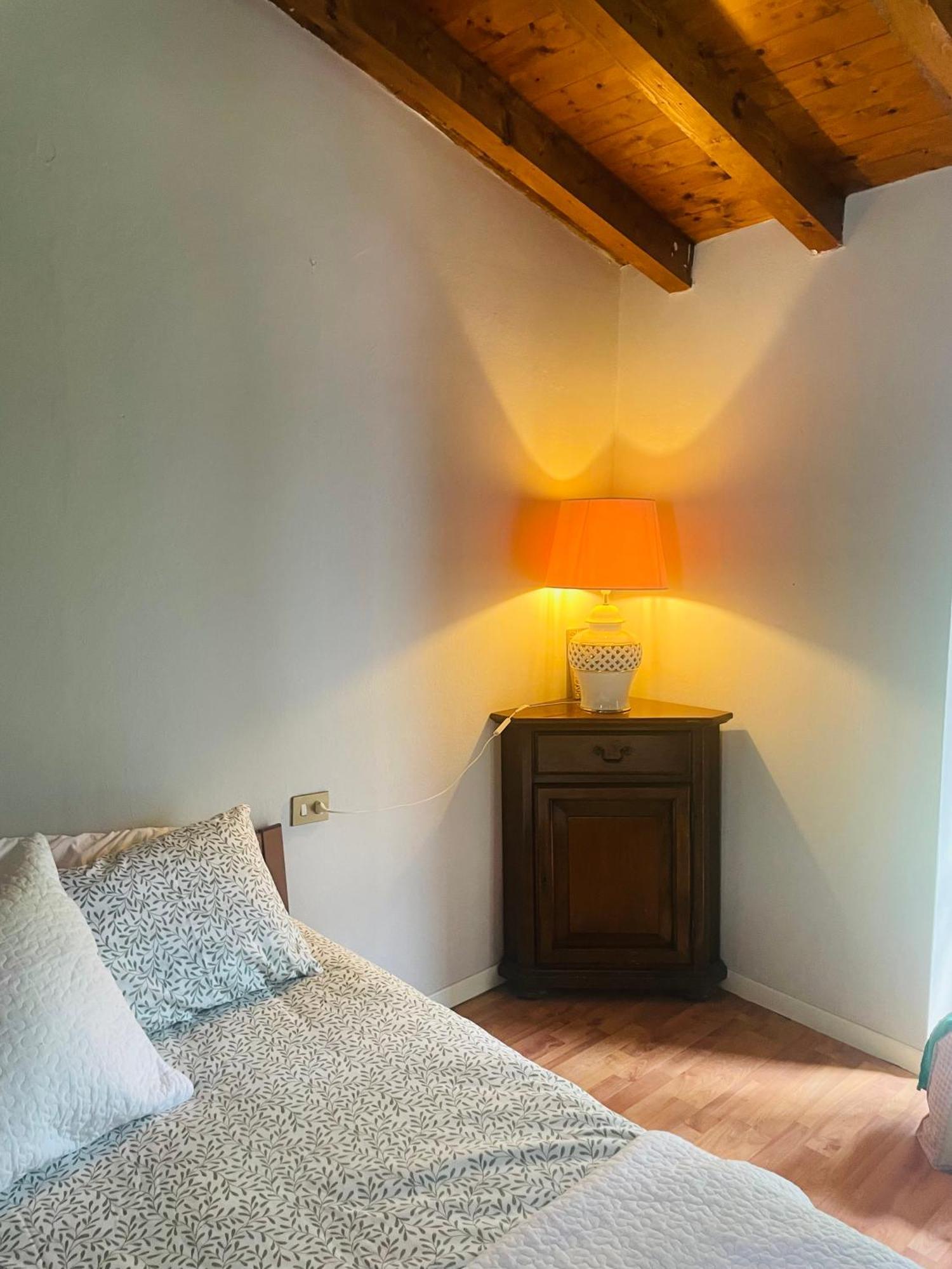 Апартаменты La Casa Di Totta Стреза Экстерьер фото